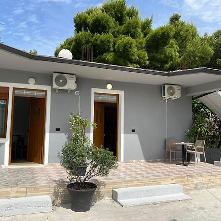 Guesthouse Vlorë エクステリア 写真